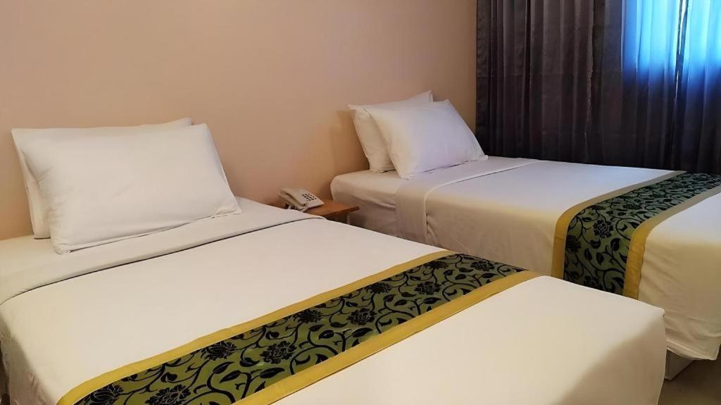 Bird Room Hotel - Pratunam Bangkok Bagian luar foto