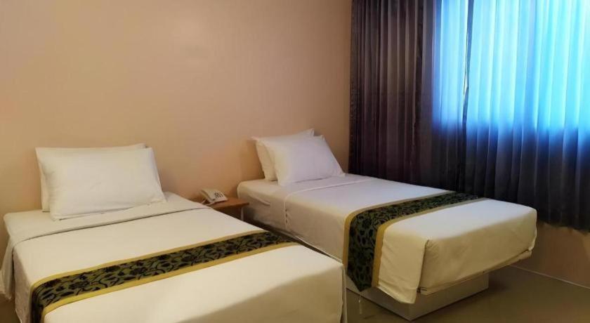 Bird Room Hotel - Pratunam Bangkok Bagian luar foto