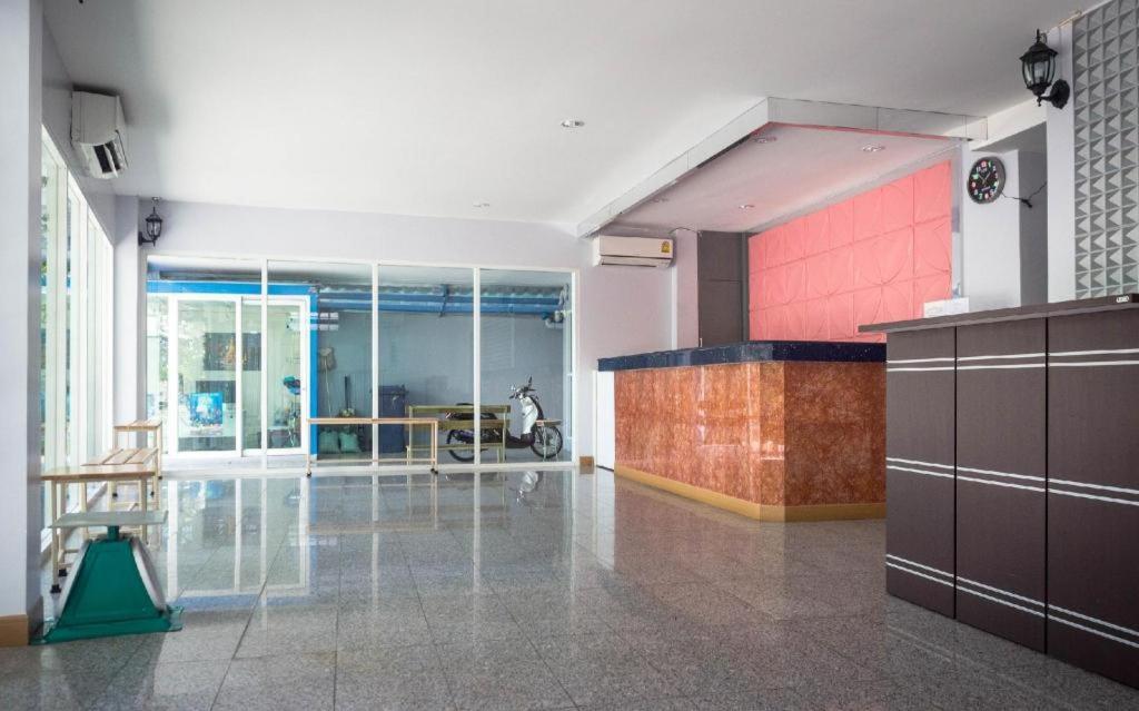 Bird Room Hotel - Pratunam Bangkok Bagian luar foto